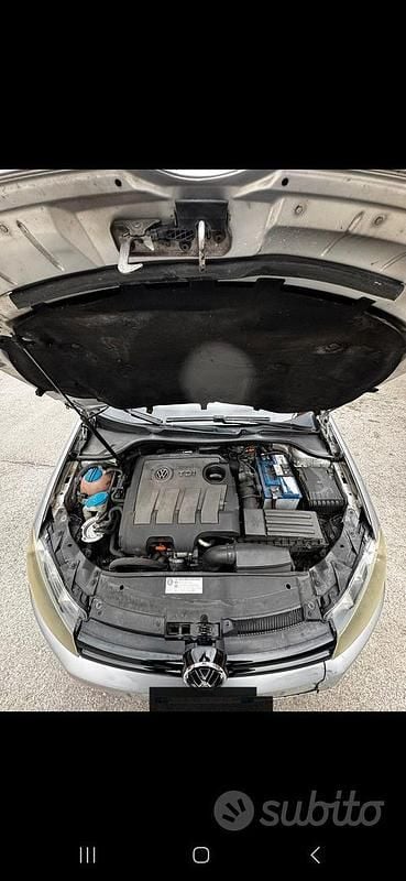 Usata VW Golf VI 102 CV (75 kW) 2010 Grigio Utilitaria