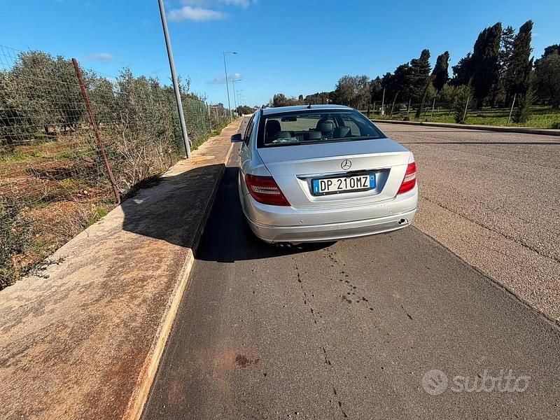 Usata Mercedes C200 2008 Grigio Berlina