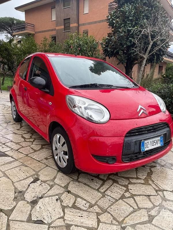 Usata Citroën C1 69 CV (50 kW) 2010 Rosso Utilitaria