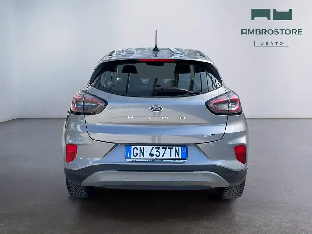Usata Ford Puma Titanium 125 CV (91 kW) 2023 Solar silver SUV