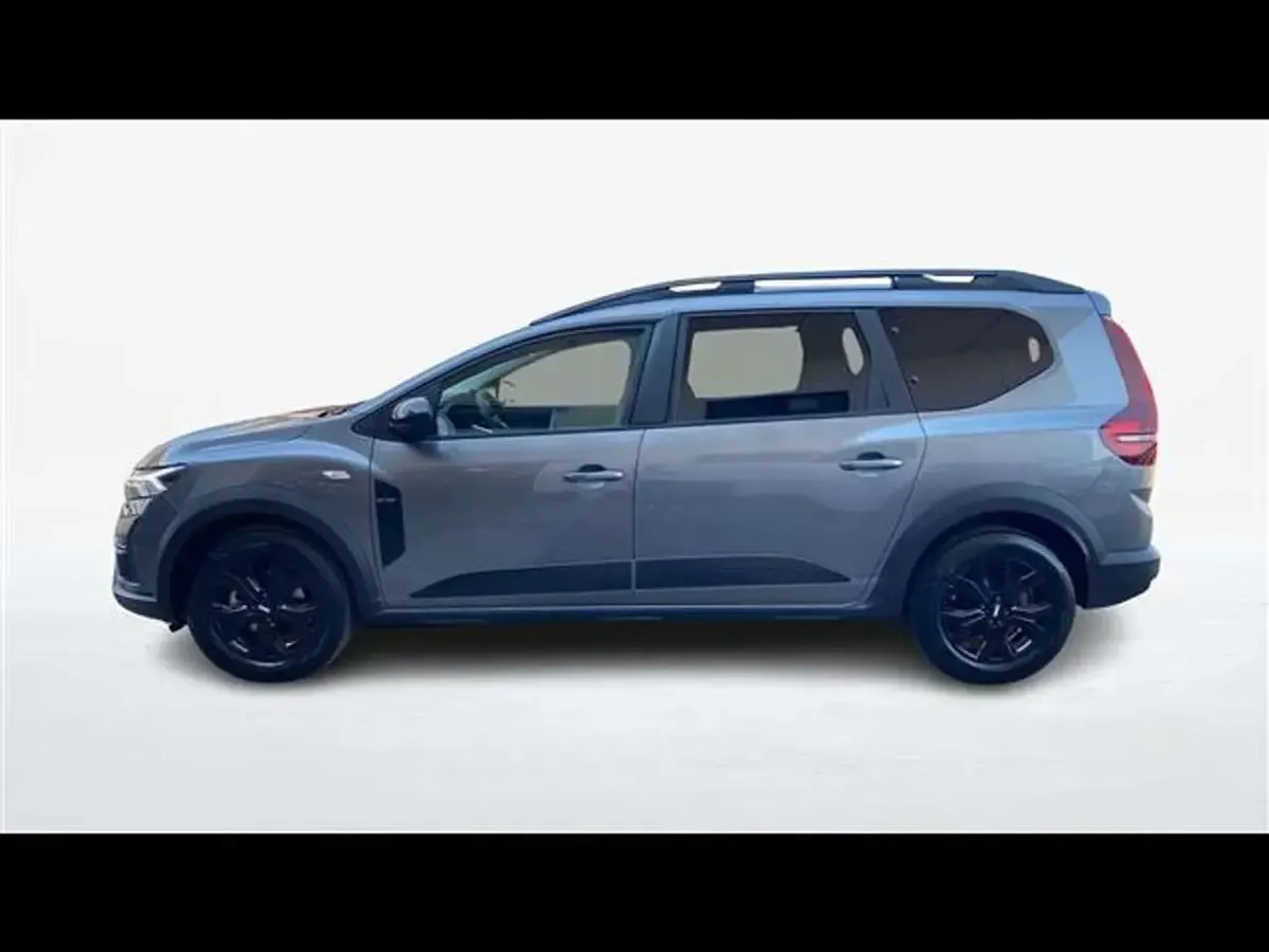 Usata Dacia Jogger Extreme 94 CV (69 kW) 2023 Grigio scuro Monovolume
