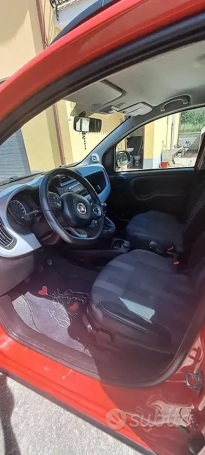 Usata Fiat Panda Cross Cross 69 CV (50 kW) 2019 Rosso Utilitaria
