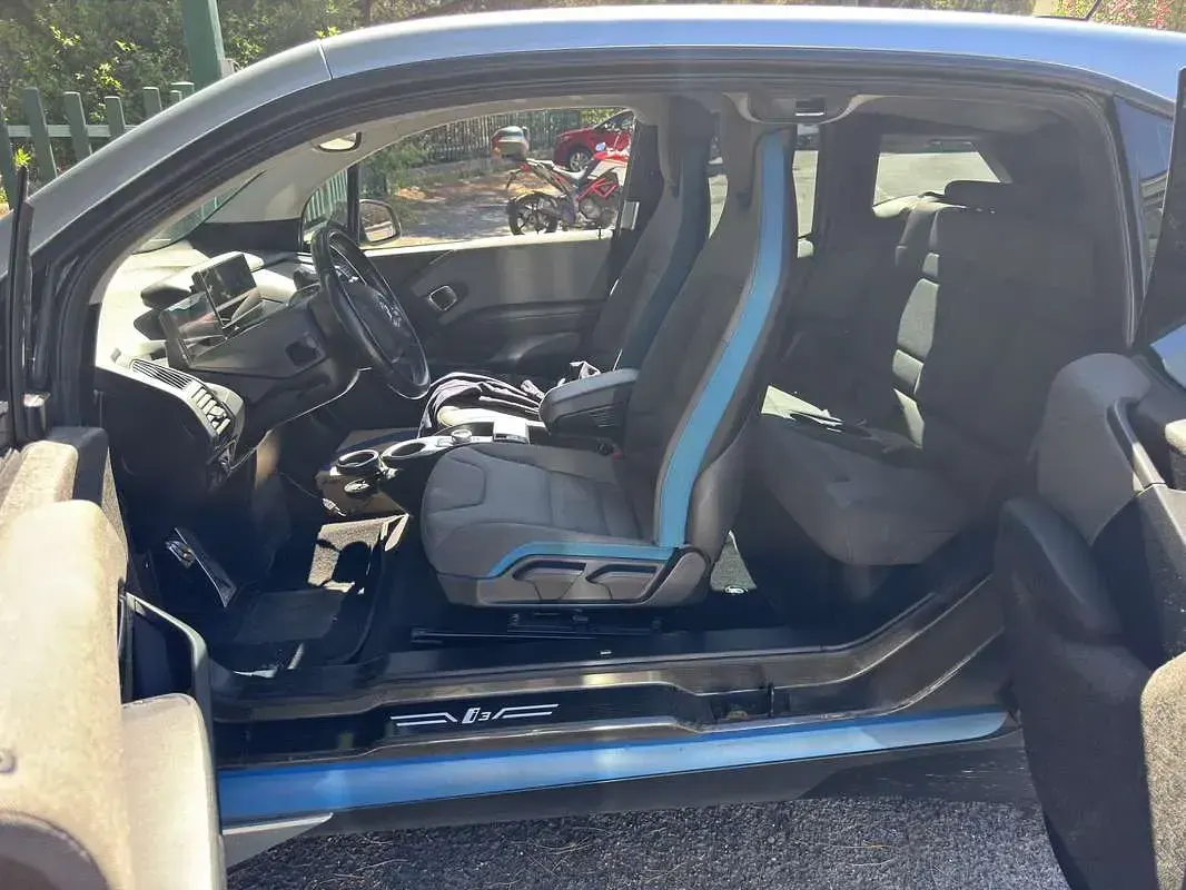 Usata BMW i3 Efficient Dynamics 102 CV (75 kW) 2018 Argento Utilitaria