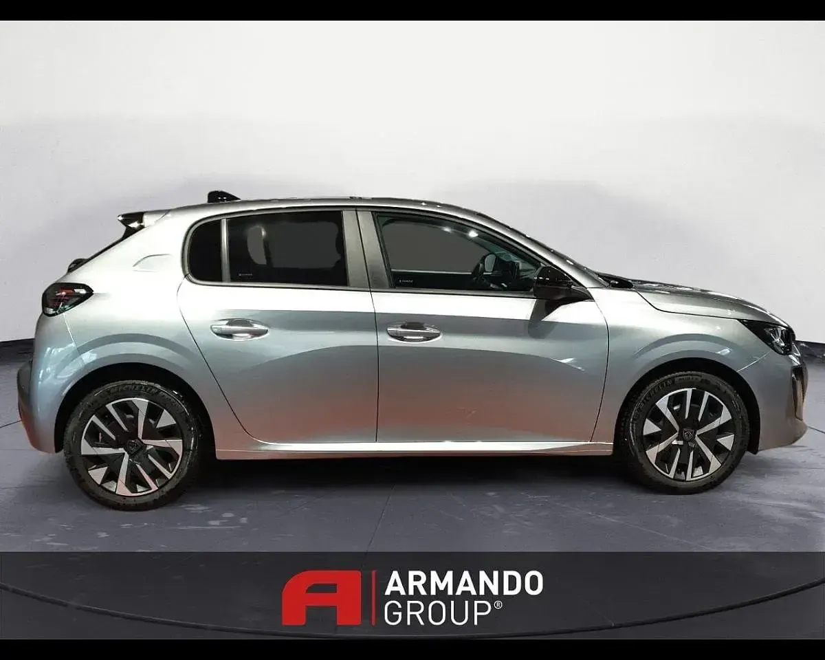 Nuova Peugeot 208 Business-Line 101 CV (74 kW) 2026 Grigio Utilitaria