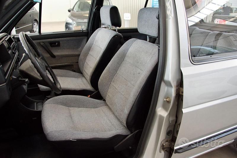 Usata VW Golf II 45 CV (33 kW) 1985 Grigio Utilitaria