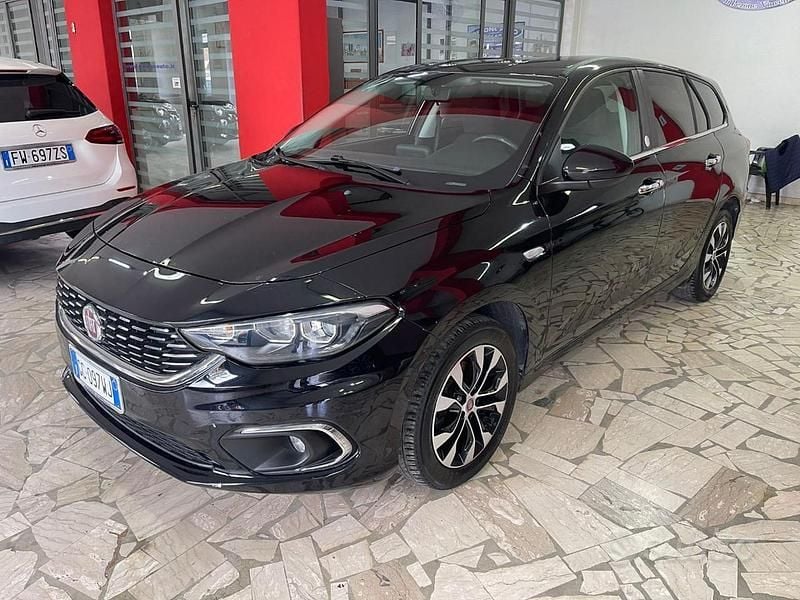 Usata Fiat Tipo Mirror 130 CV (95 kW) 2020 Nero Station wagon