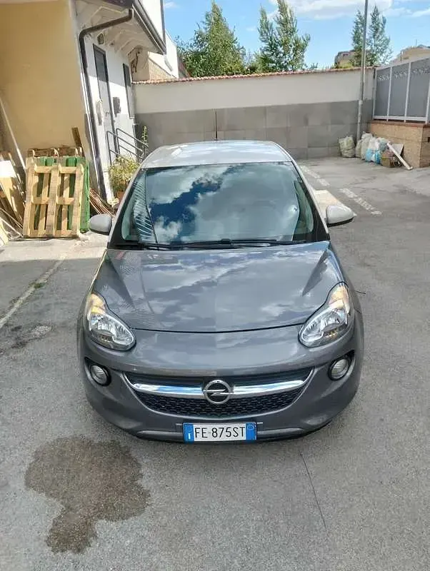 Usata Opel Adam Unlimited 69 CV (50 kW) 2016 Utilitaria