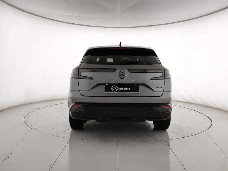 Usata Renault Austral Techno 200 CV (147 kW) 2023 Grigio chiaro SUV