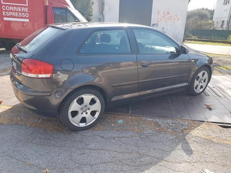 Usata Audi A3 Ambition 140 CV (102 kW) 2005 Nero Utilitaria