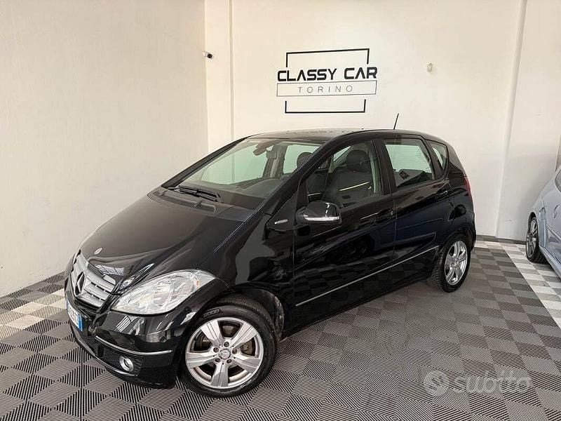 Usata Mercedes A180 Avantgarde 109 CV (80 kW) 2010 Nero Monovolume