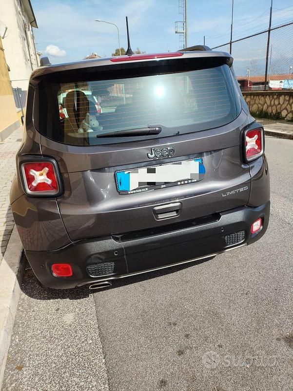Usata Jeep Renegade 130 CV (95 kW) 2021 Grigio SUV