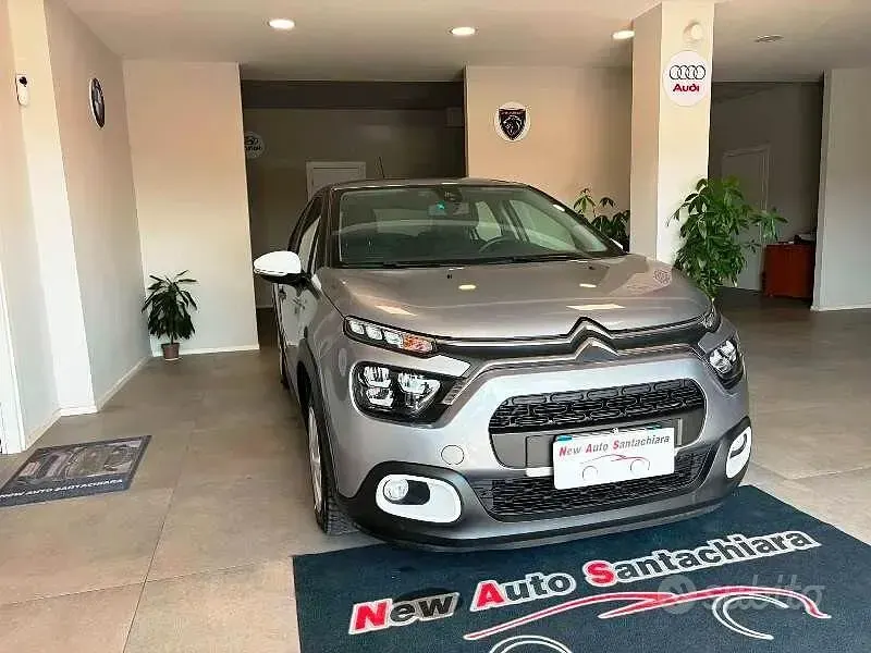 Usata Citroën C3 102 CV (75 kW) 2023 Grigio Utilitaria