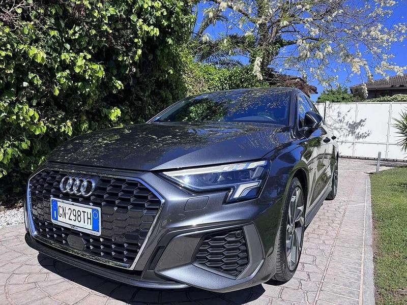 Usata Audi A3 S-Line 116 CV (85 kW) 2023 Berlina