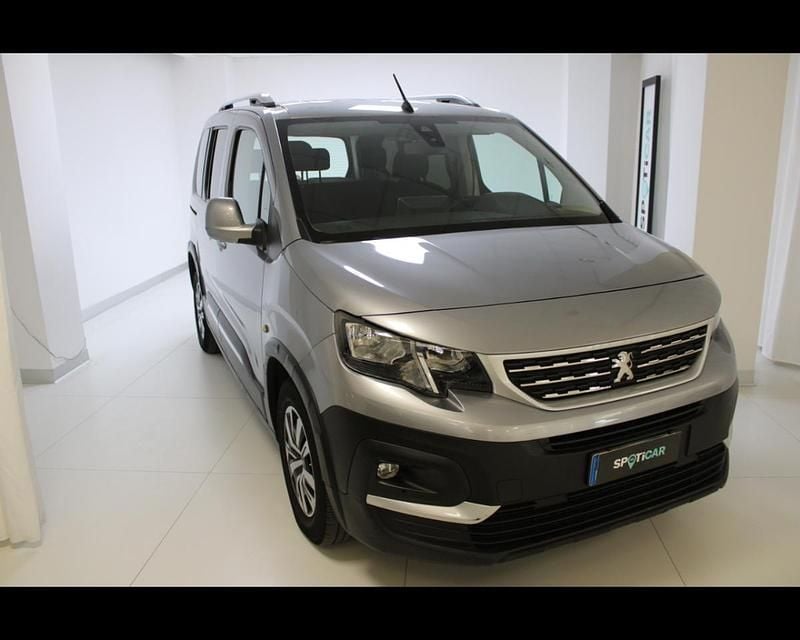 Grigio Usata 2020 Peugeot Rifter Active Monovolume | 14.500 € (Buon prezzo) - Immagine 1/4