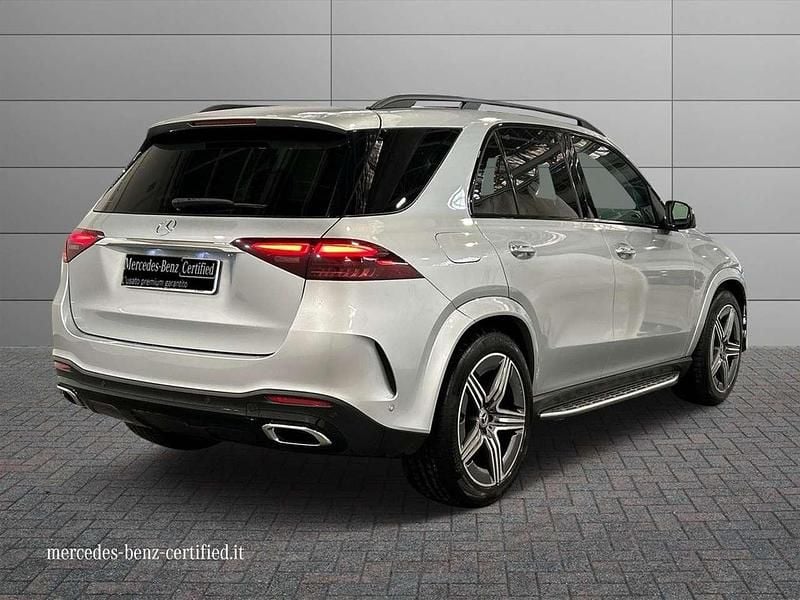 Usata Mercedes GLE300 Advanced Plus 269 CV (197 kW) 2024 Grigio chiaro metallizzato SUV