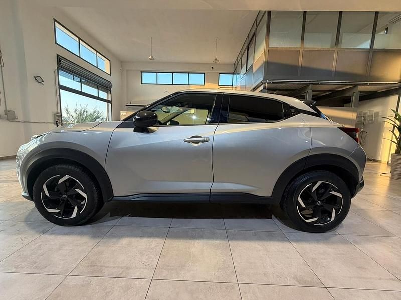 Usata Nissan Juke N-Connecta 114 CV (83 kW) 2023 Argento SUV