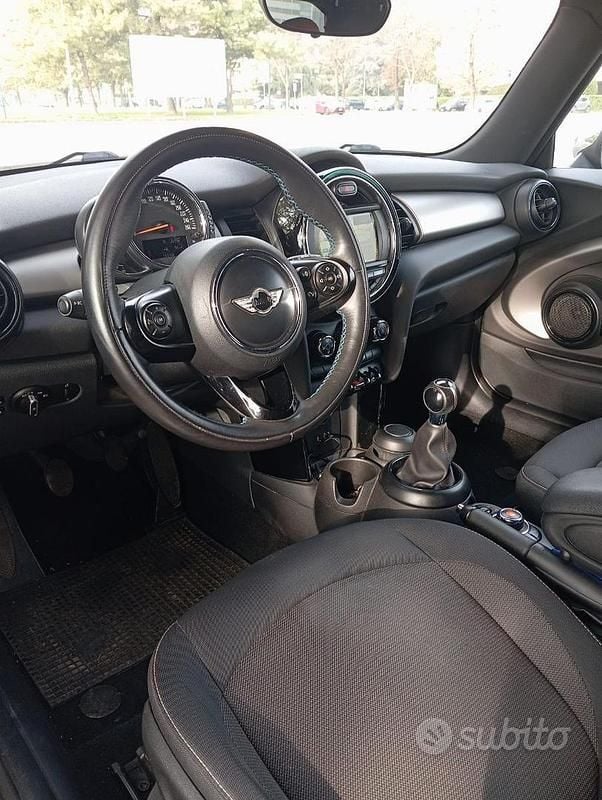 Usata Mini ONE 2015 Blu Utilitaria