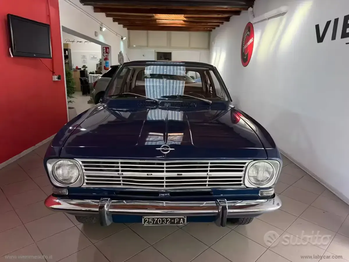 Usata Opel Kadett 1960 Blu Berlina
