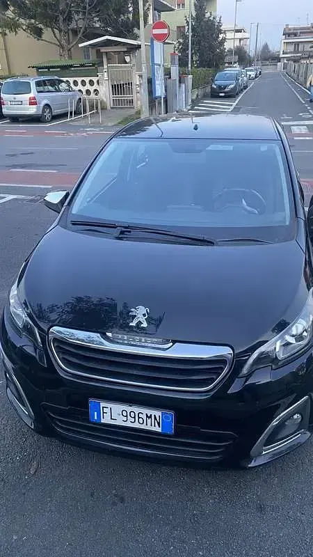 Usata Peugeot 108 Allure 69 CV (50 kW) 2017 Utilitaria