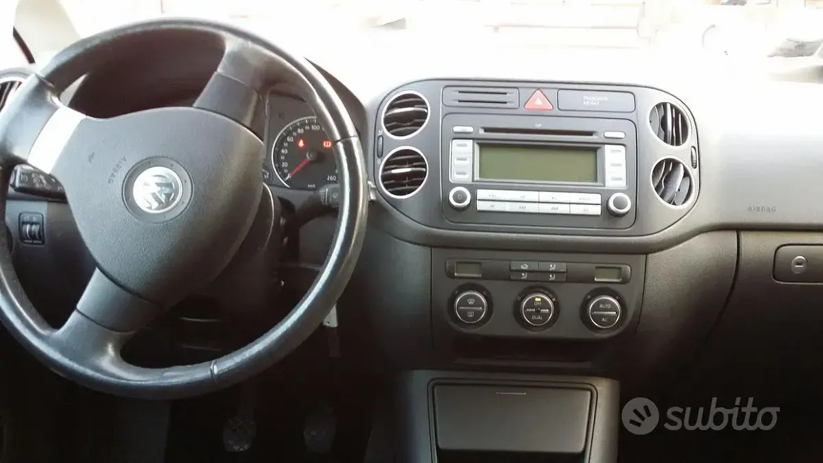 Usata VW Golf Comfortline 102 CV (75 kW) 2007 Bluazzurro Monovolume