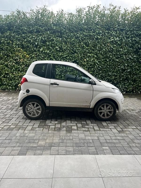 Usata Aixam City Pack 2017 Bianco Utilitaria