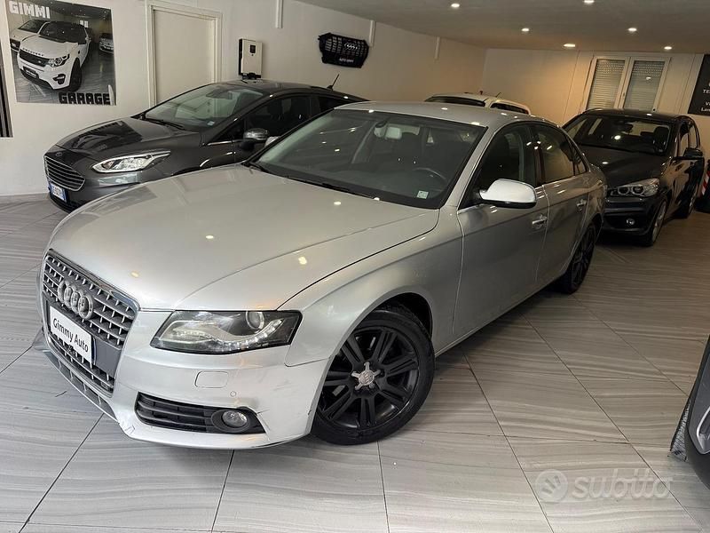 Grigio Usata 2011 Audi A4 Tre volumi | 5800 € (Ottimo prezzo) - Immagine 1/4