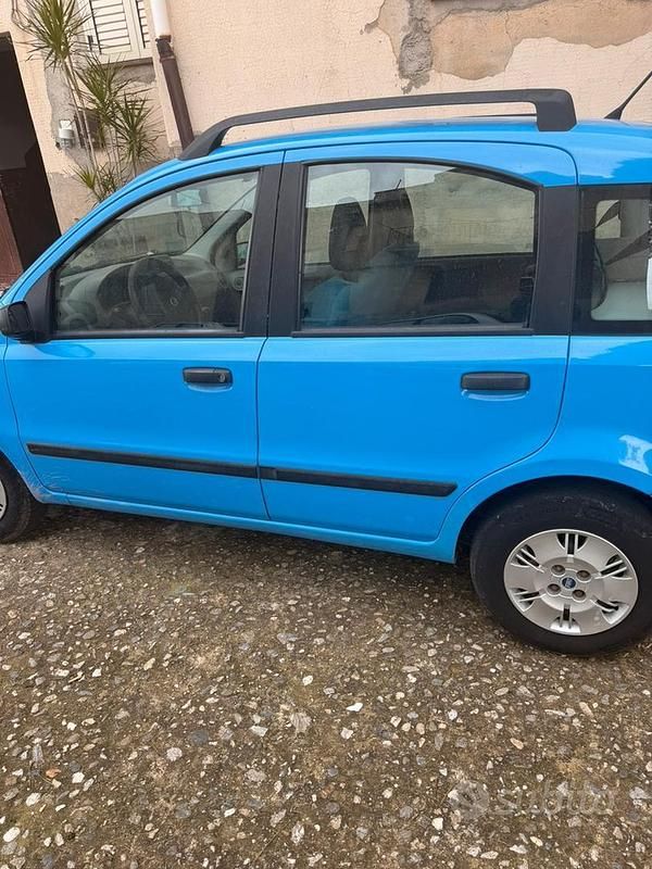 Usata Fiat Panda 2006 Blu Utilitaria