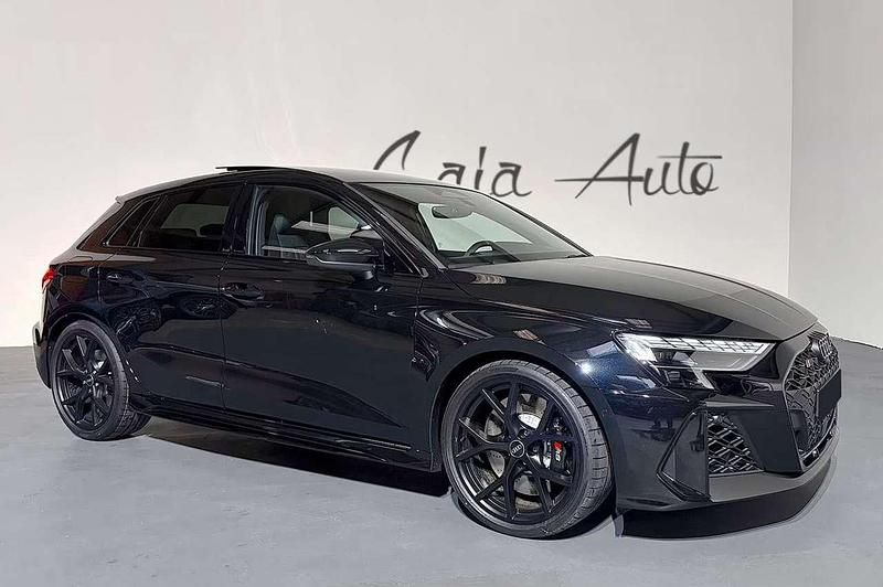 Usata Audi RS3 Ambiente 400 CV (294 kW) 2026 Nero Berlina