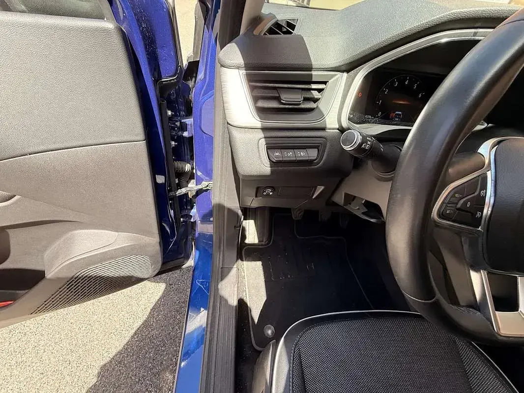 Usata Renault Captur Zen 101 CV (74 kW) 2020 Bluazzurro SUV
