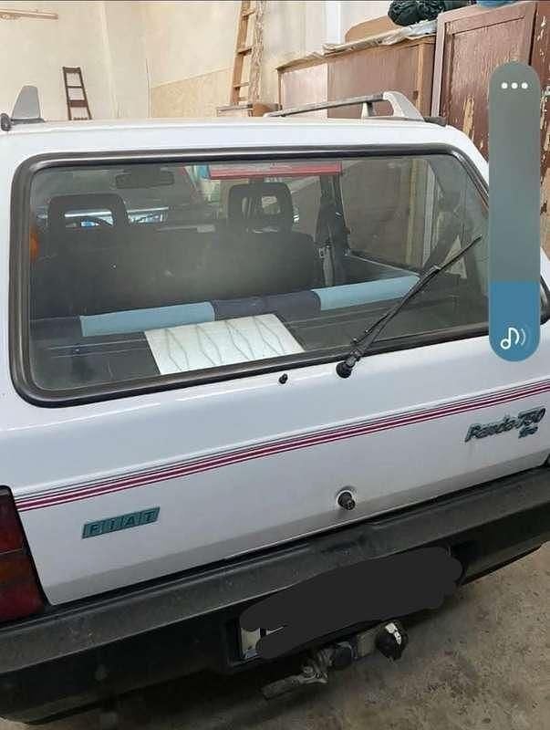 Usata Fiat 750 34 CV (25 kW) 1993 Bianco Berlina