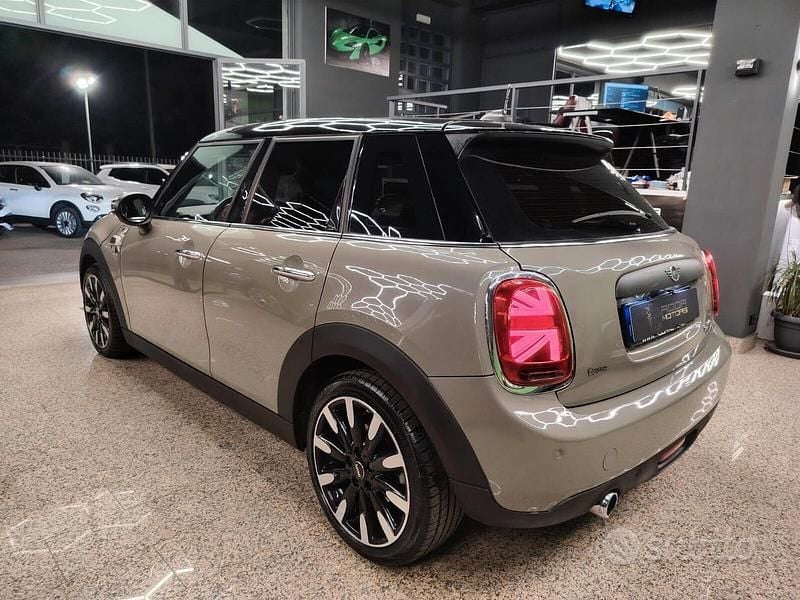 Usata Mini One D Hype 95 CV (69 kW) 2018 Grigio Utilitaria
