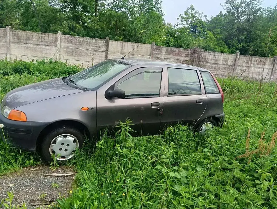 Usata Fiat Punto S 54 CV (39 kW) 1997 Berlina