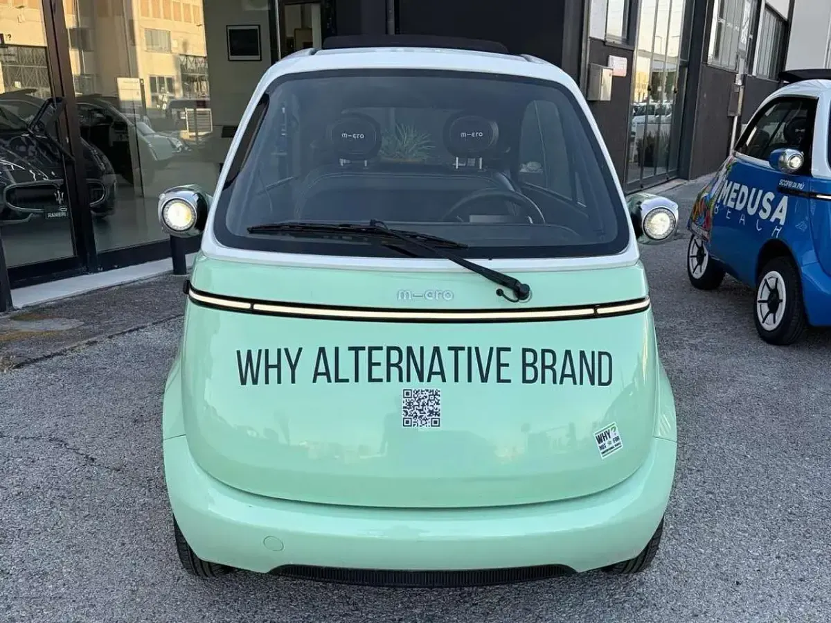 Usata Micro Microlino 11 kW (16 CV) 2024 Verde Utilitaria
