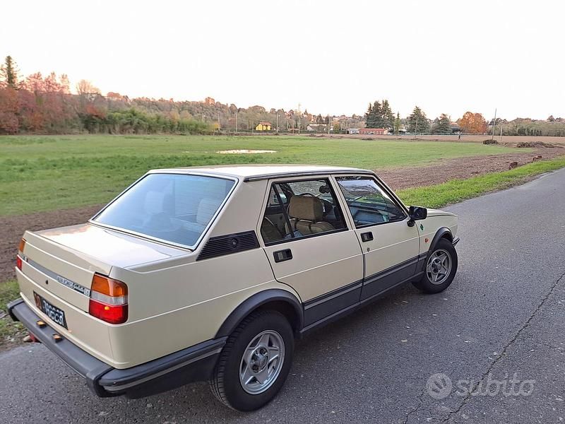 Usata Alfa Romeo Giulietta 109 CV (80 kW) 1982 Bianco Utilitaria