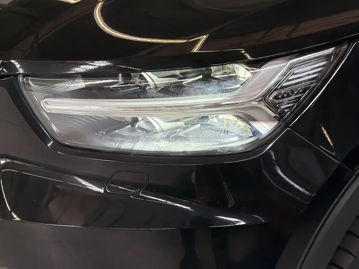 Usata Volvo XC40 Business Edition 150 CV (110 kW) 2020 SUV