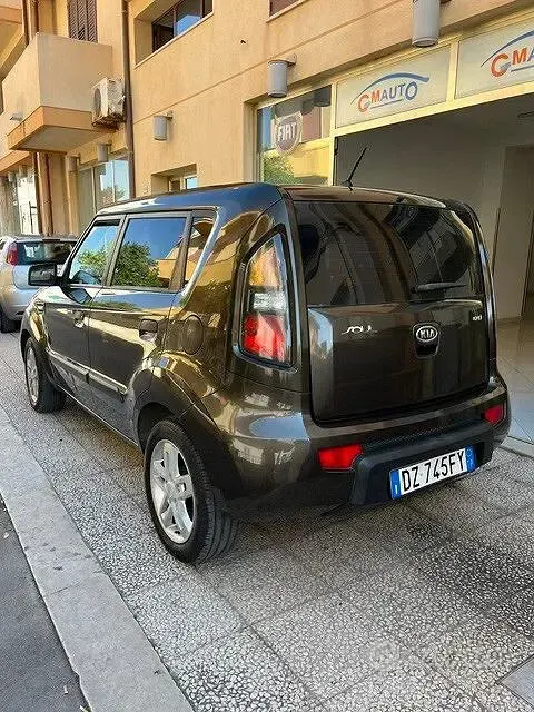 Usata Kia Soul Active 128 CV (94 kW) 2009 Marrone SUV