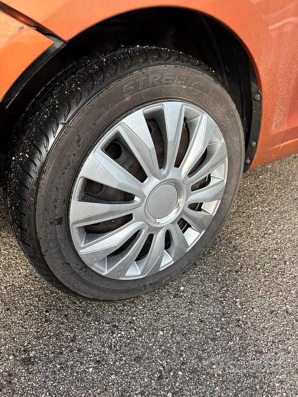 Usata Kia Picanto EX 2007 Utilitaria