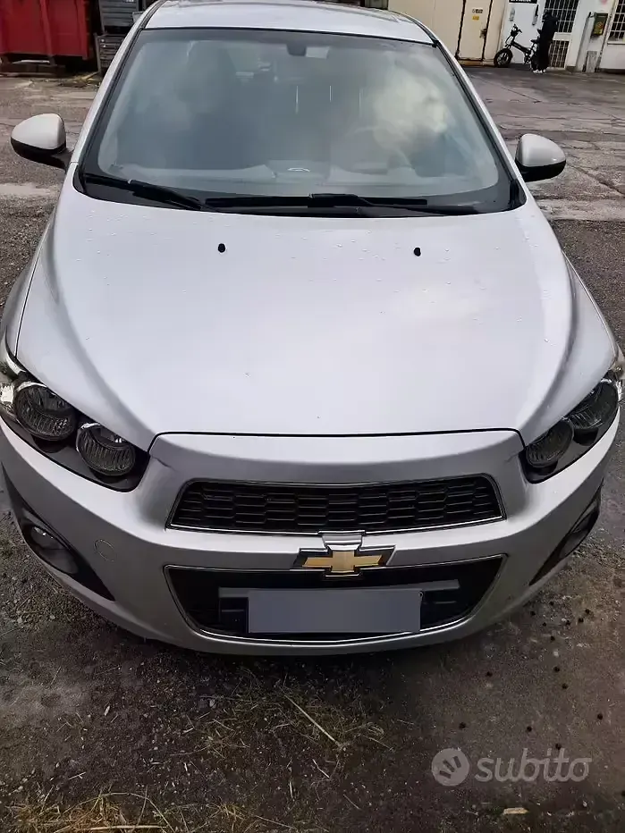 Usata Chevrolet Aveo 86 CV (63 kW) 2012 Grigio Berlina