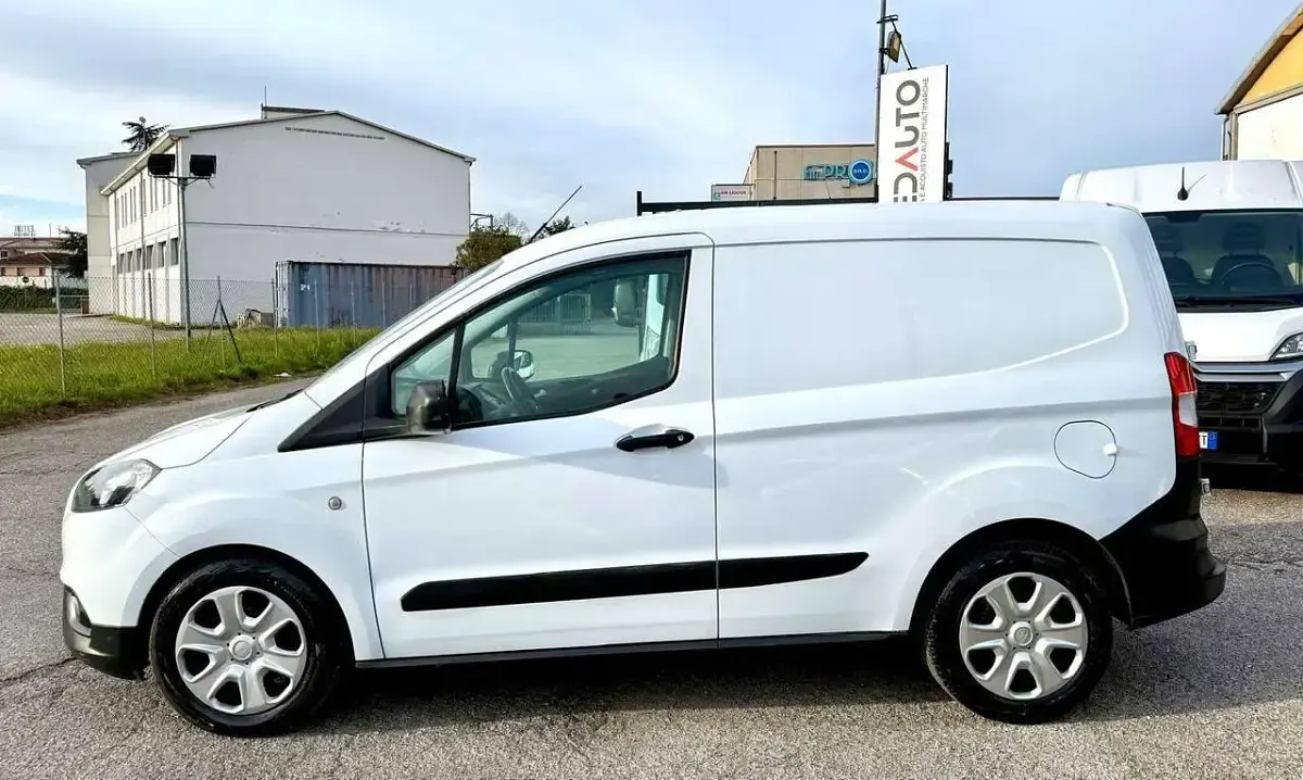 Usata Ford Transit 75 CV (55 kW) 2022 Bianco Furgone