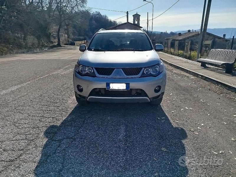 Usata Mitsubishi Outlander 140 CV (102 kW) 2007 SUV