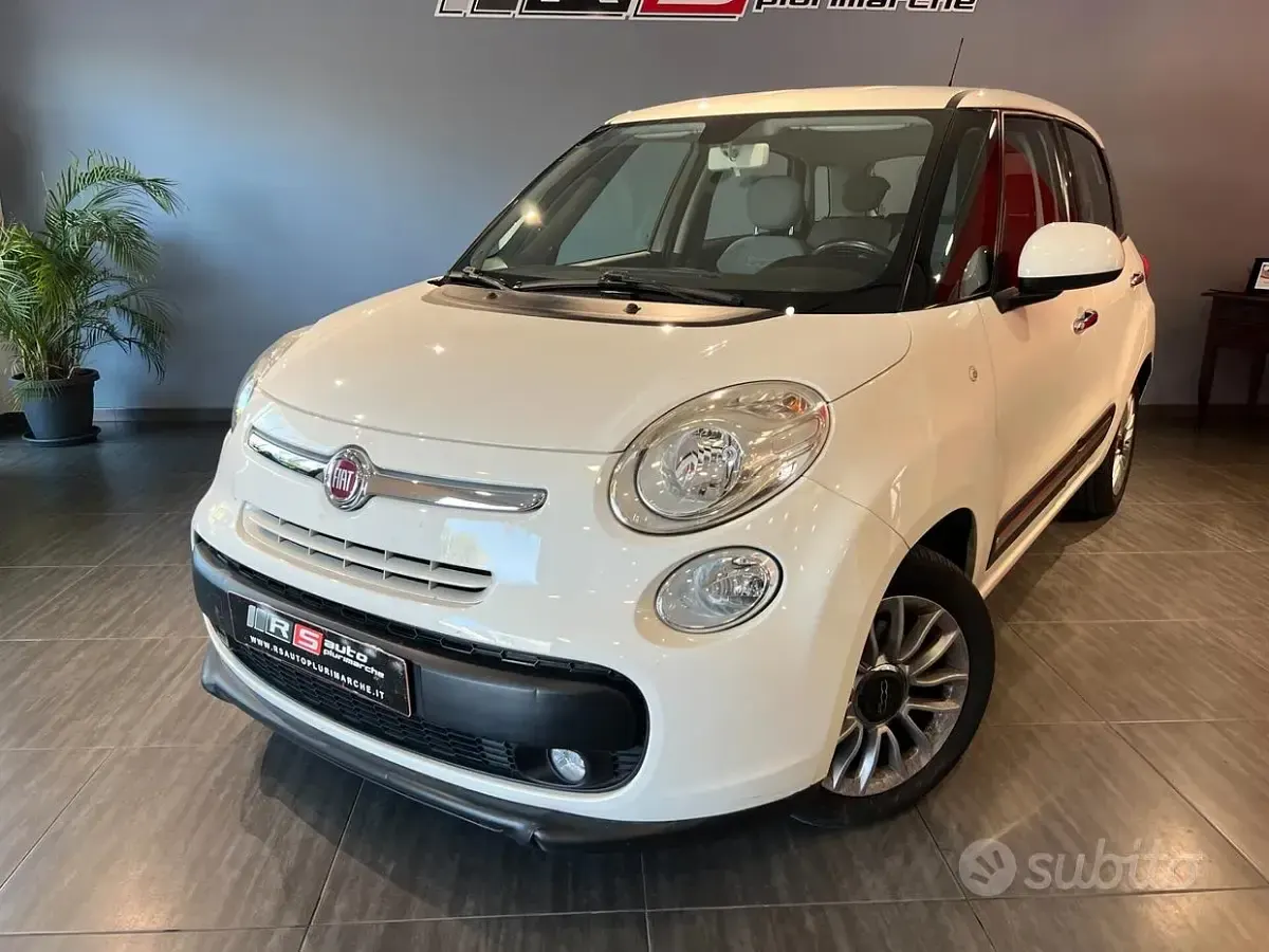 Usata Fiat 500L Pop Star 95 CV (69 kW) 2016 Bianco Monovolume