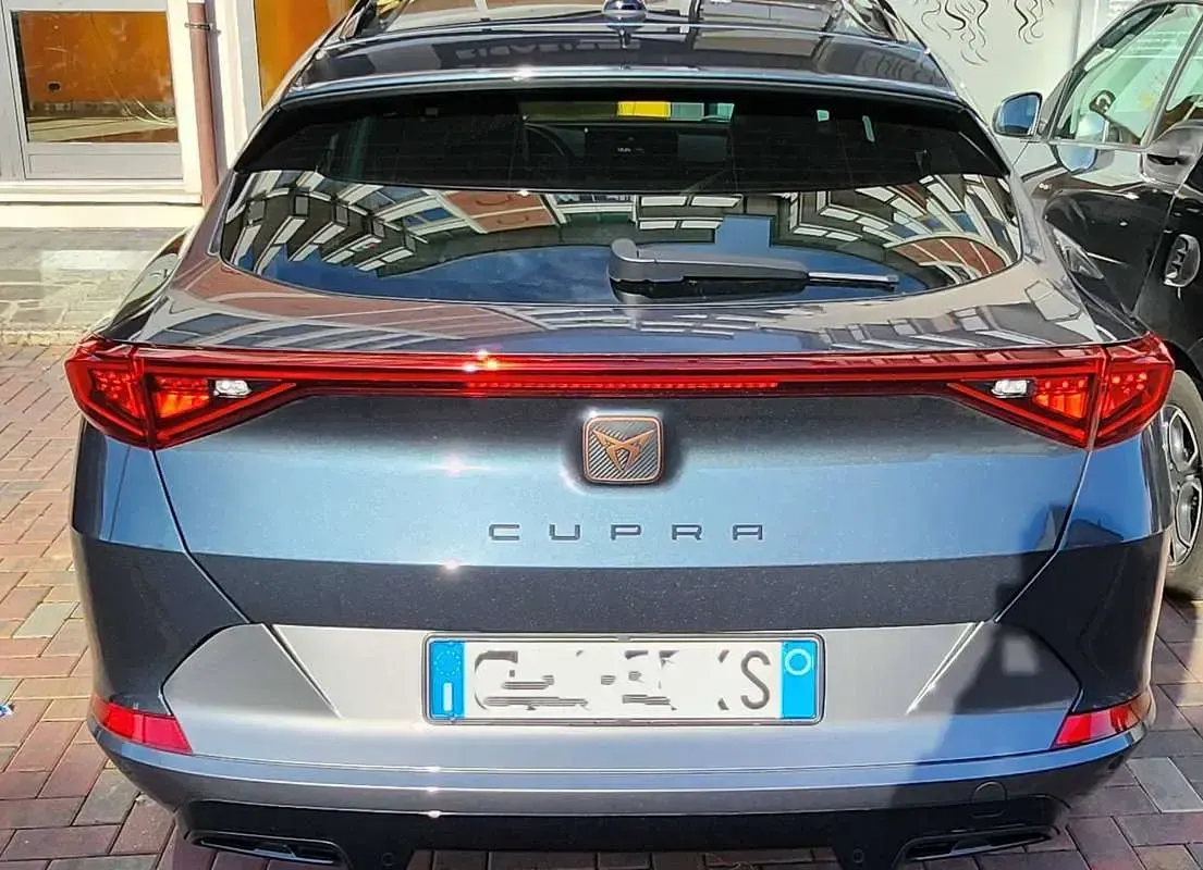 Usata Cupra Formentor 150 CV (110 kW) 2022 Grigio SUV