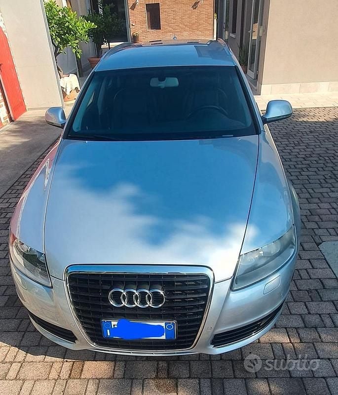 Usata Audi A6 170 CV (125 kW) 2010 Grigio Station wagon