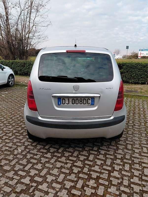 Usata Lancia Musa 101 CV (74 kW) 2007 Monovolume