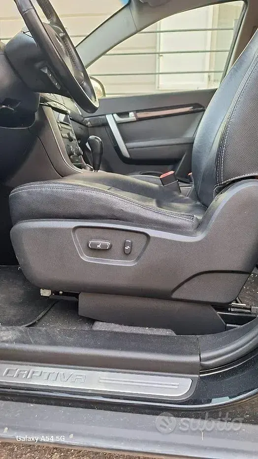 Usata Chevrolet Captiva 163 CV (119 kW) 2013 Nero SUV