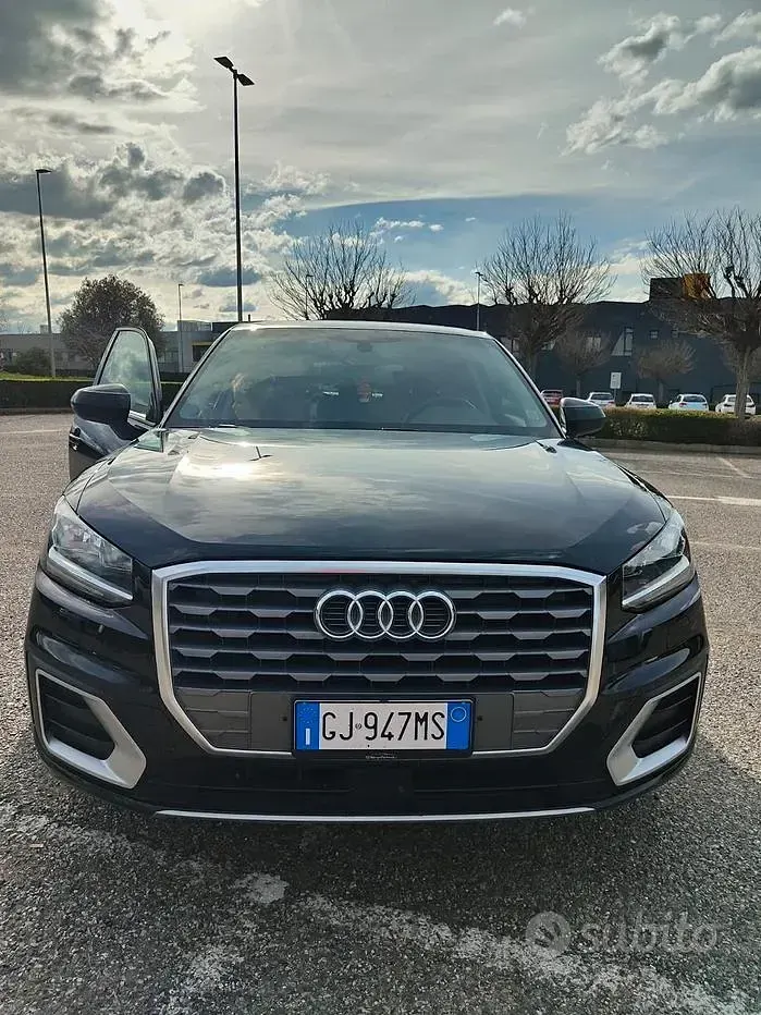 Usata Audi Q2 116 CV (85 kW) 2019 Nero SUV