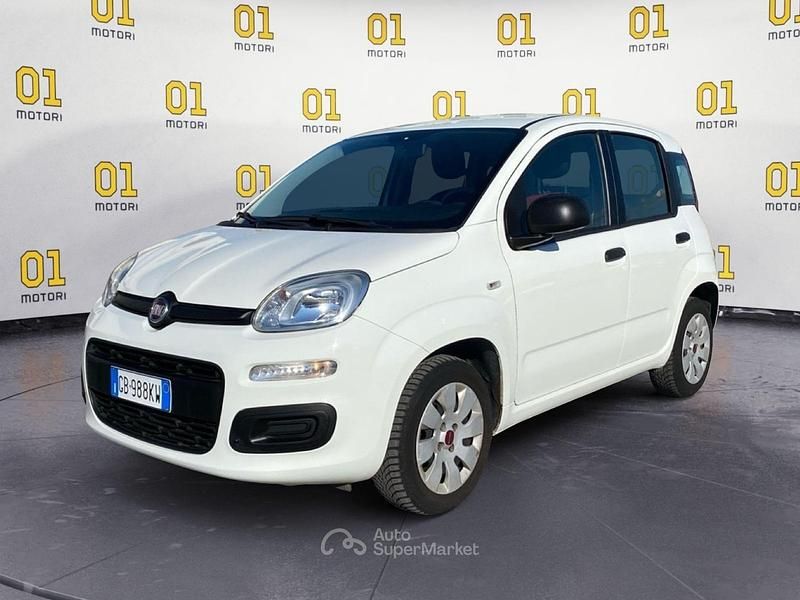 Usata Fiat Panda Pop 69 CV (50 kW) 2020 Bianco Utilitaria