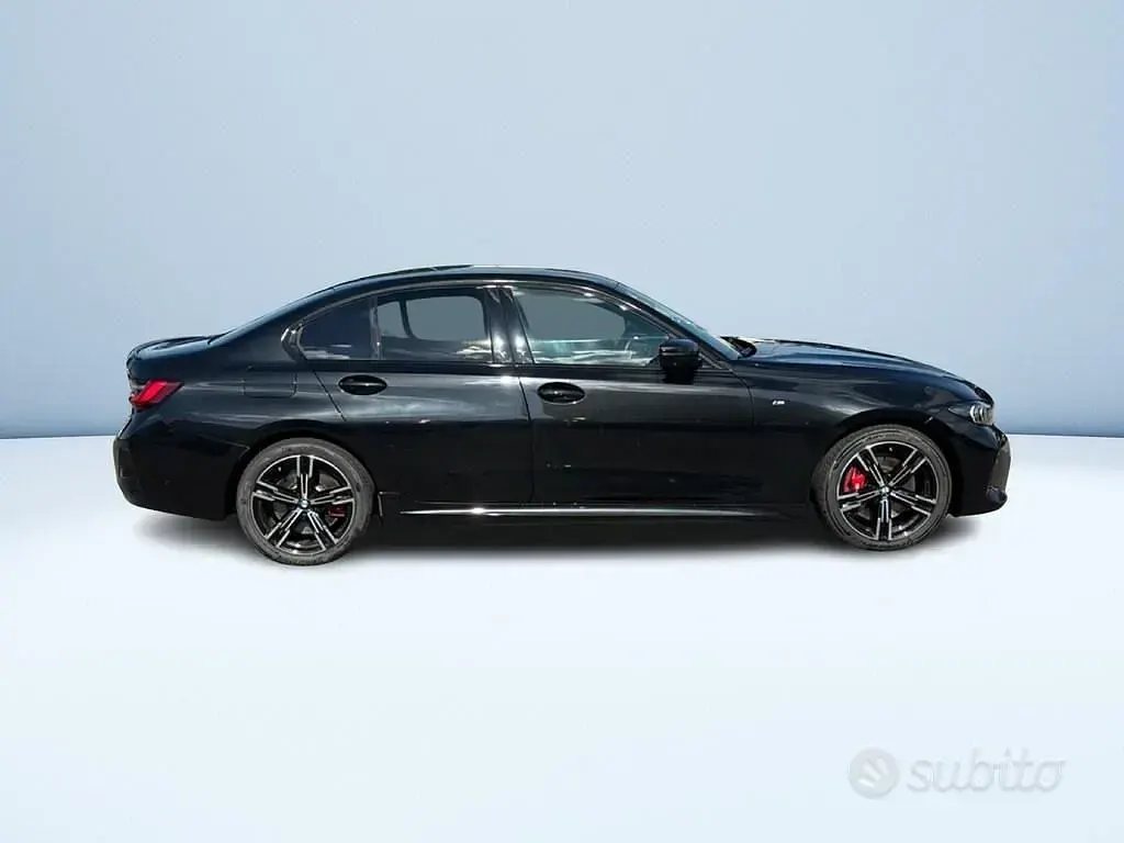 Usata BMW 320 M Sport 190 CV (139 kW) 2025 Nero Berlina