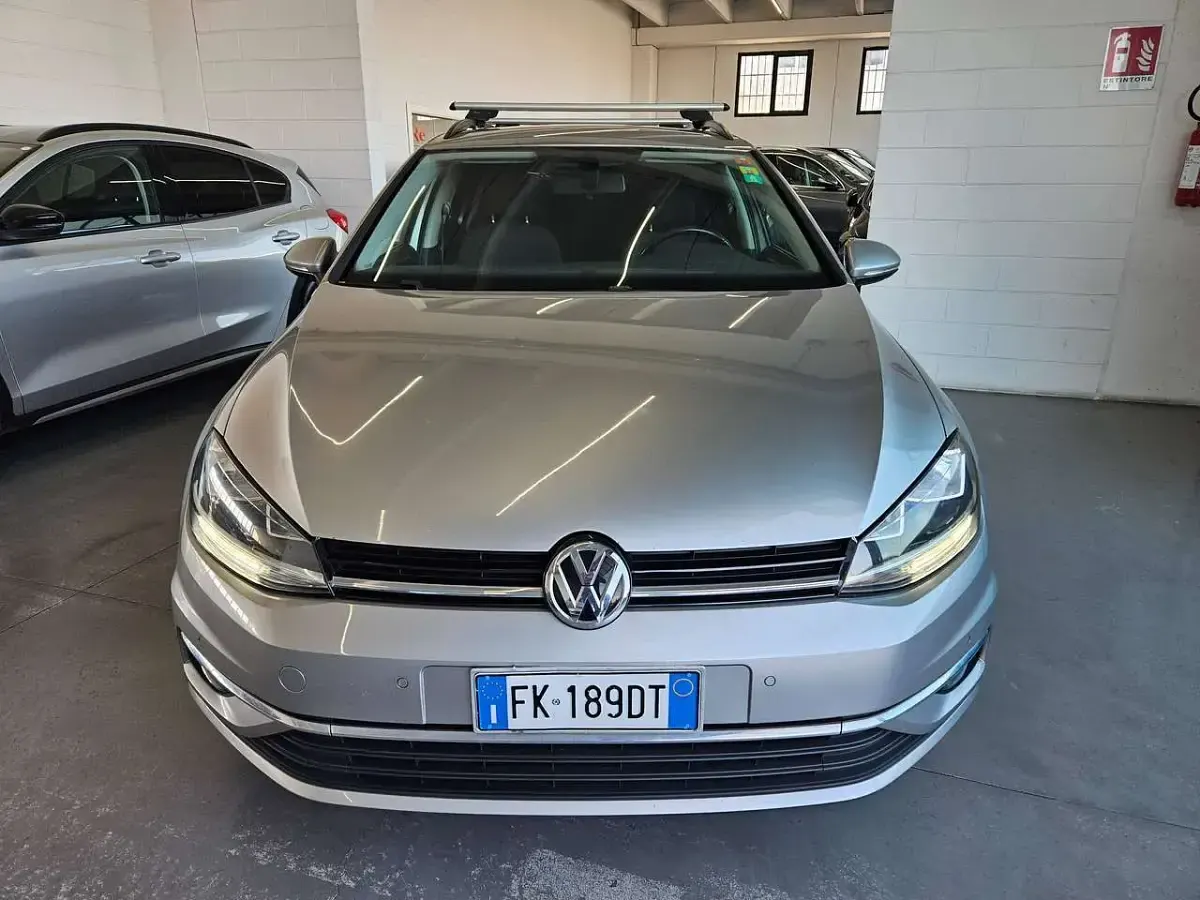 Usata VW Golf VII Executive 116 CV (85 kW) 2017 Argento Station wagon
