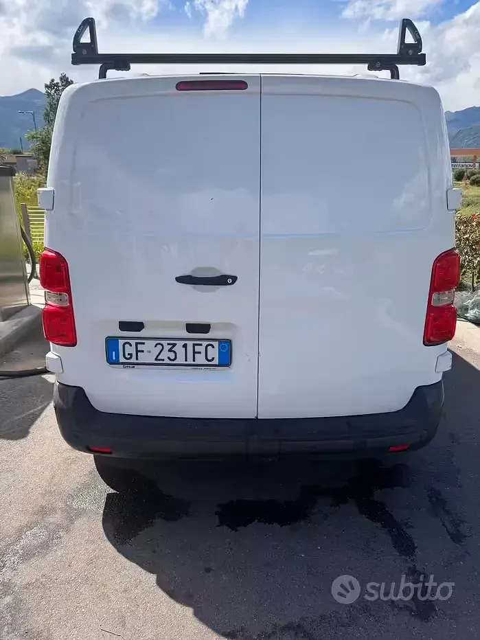 Usata Citroën Jumpy 120 CV (88 kW) 2021 Bianco Monovolume